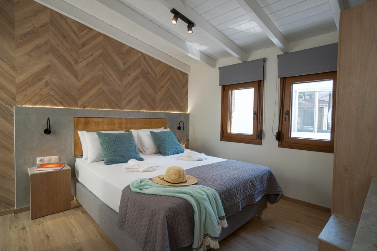 Jacuzzi Maisonette In Sfakia Center 'New 2023' Lägenhet Khóra Sfakíon Exteriör bild