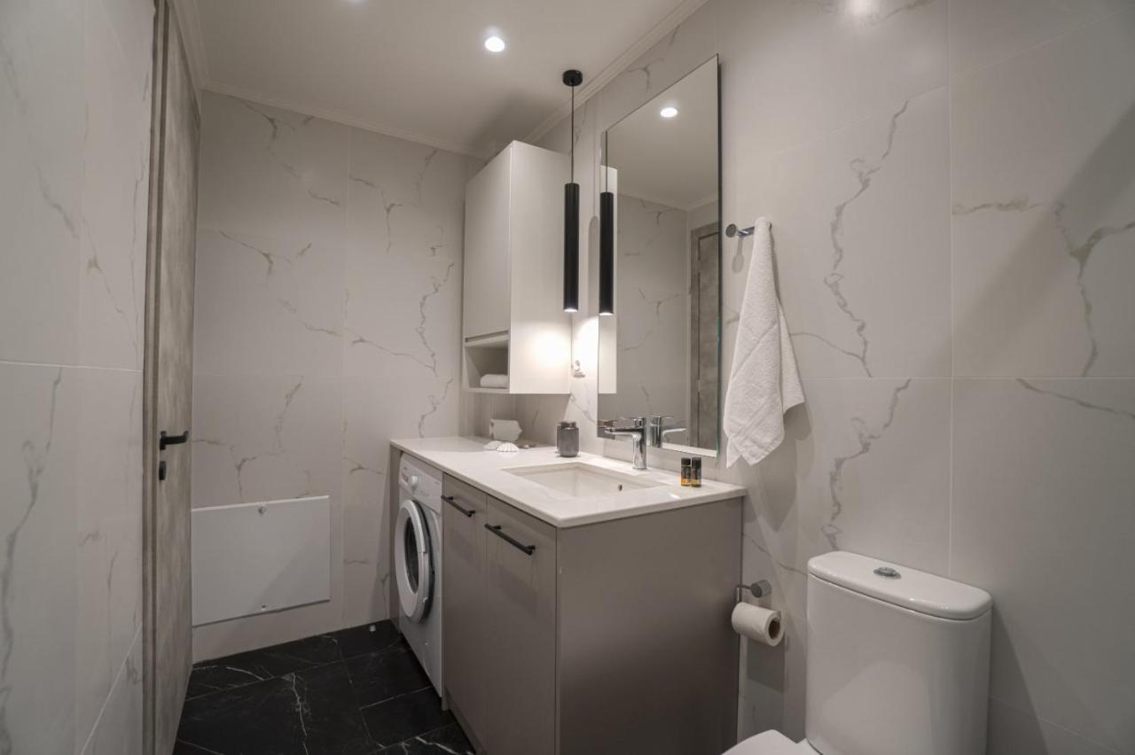 Jacuzzi Maisonette In Sfakia Center 'New 2023' Lägenhet Khóra Sfakíon Exteriör bild